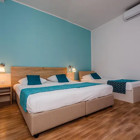 Annex Building Of Art