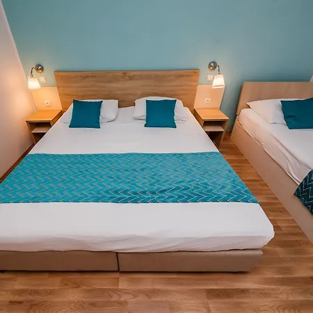 Annex Building Of Art 3*