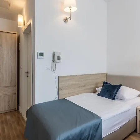 Отель Annex Building Of Art