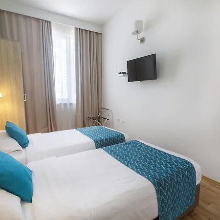 Annex Building Of Art Hotel 3*