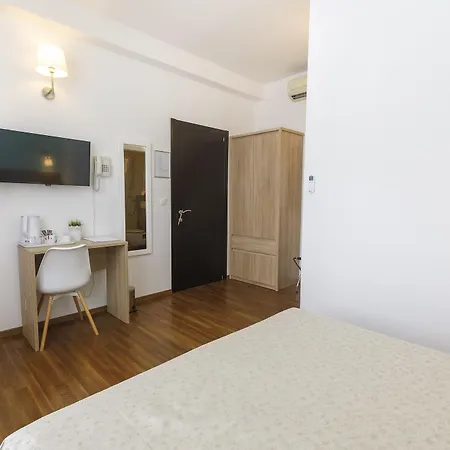 Annex Building Of Art 3*