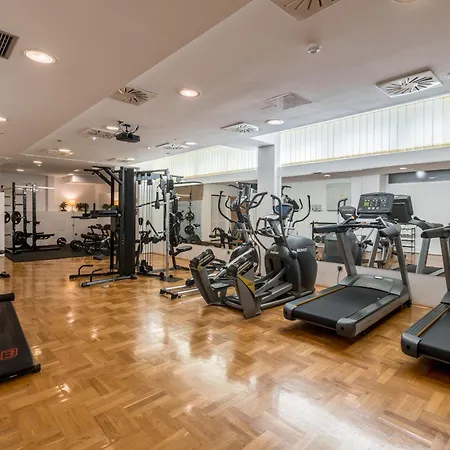 Отель Annex Building Of Art Сплит