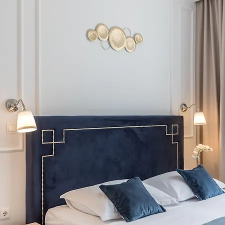 Annex Building Of Art