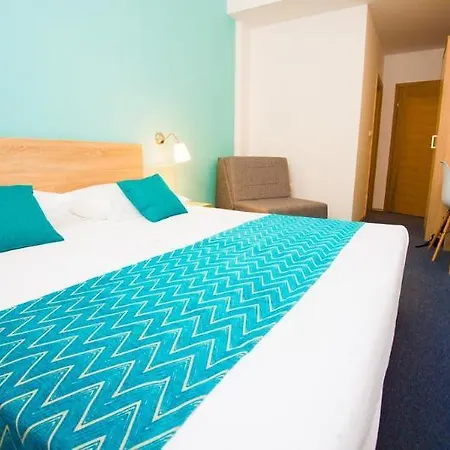 Annex Building Of Art 3*