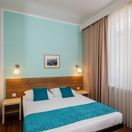 Annex Building Of Art 3* Спліт