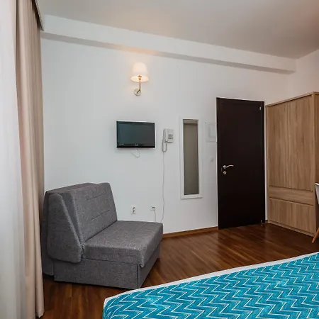 Готель Annex Building Of Art Спліт