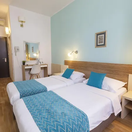 Annex Building Of Art 3*