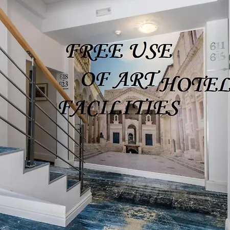Annex Building Of Art