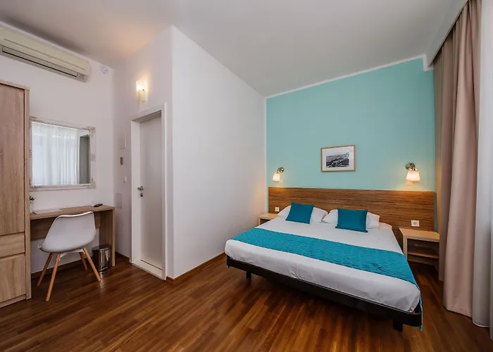 Hotel Annex Building Of Art Split