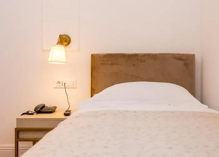 Hotel Annex Building Of Art 3*