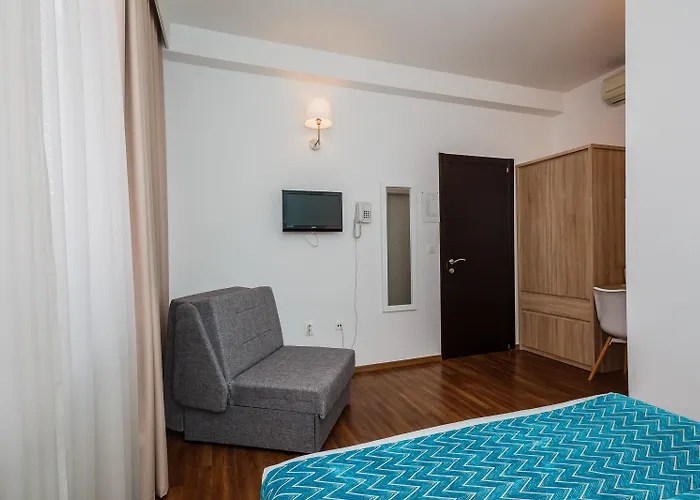 Hotel Annex Building Of Art Split