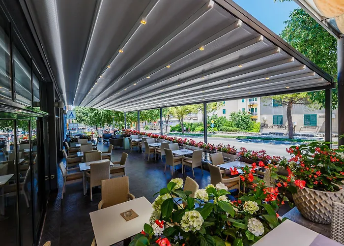 Annex Building Of Art Hotel