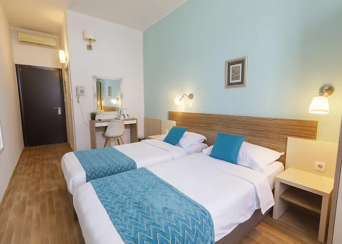 Annex Building Of Art 3*