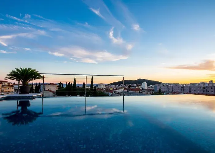 Hotel Annex Building Of Art Split