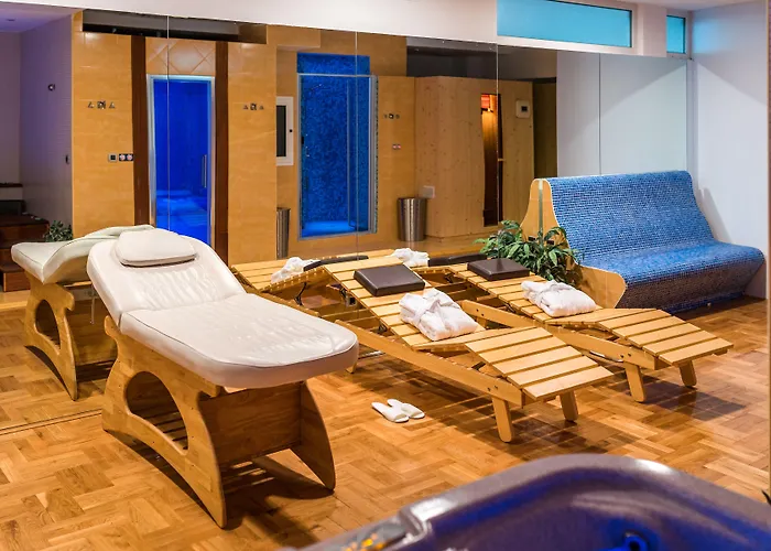 Hotel Annex Building Of Art Split