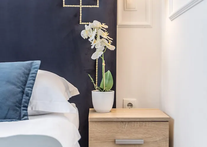 Annex Building Of Art Split