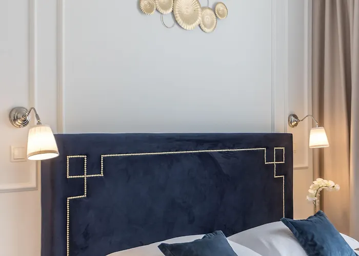 Annex Building Of Art