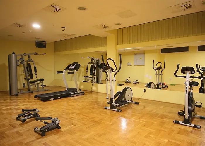 Annex Building Of Art 3* Split